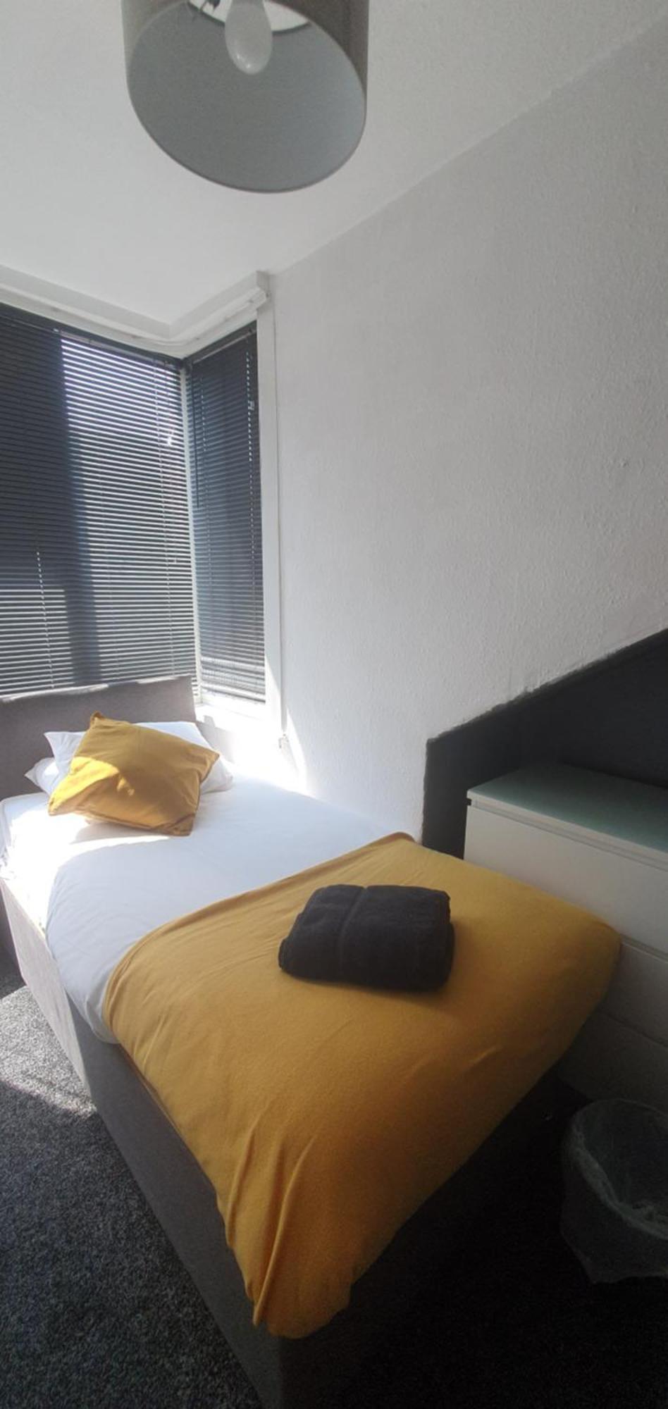 South Kings Promenade Hotel
